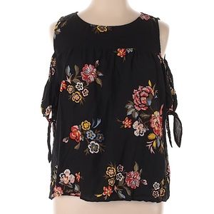 Old Navy Cold-Shoulder SS Top - XL